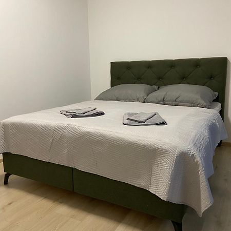 Apartamento Ar Mykonos Oasis Košice Exterior foto